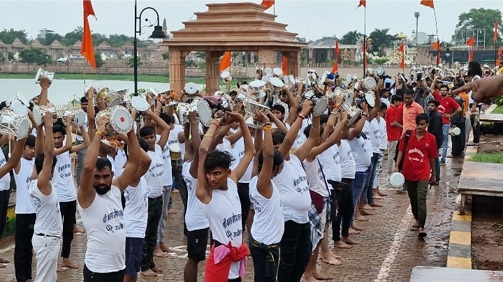 1500 डमरू की ध्वनि से गूंजायमान होगी बाबा की सवारी